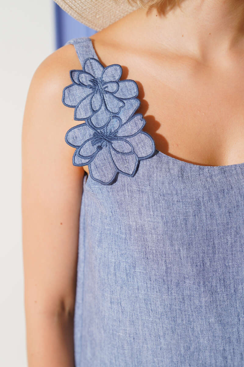 Two-Piece Set with Floral Shoulder Detail - Blue