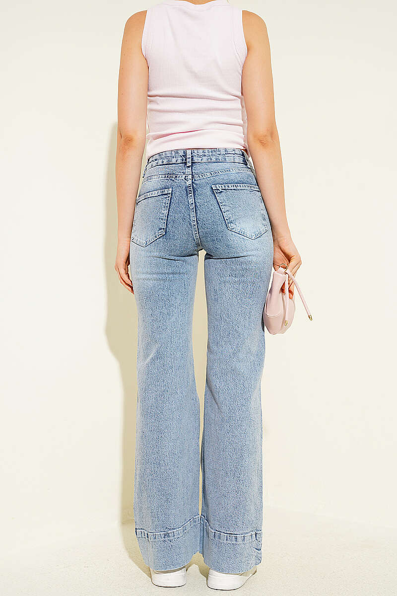 Topstitched Flared Jeans with Front Pockets - Light Blue