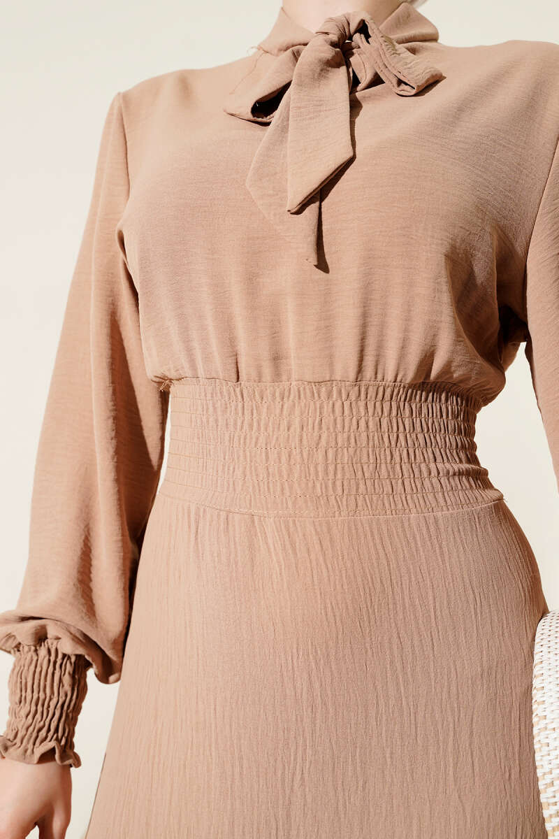 Tie-Front Elastic Dress - Latte