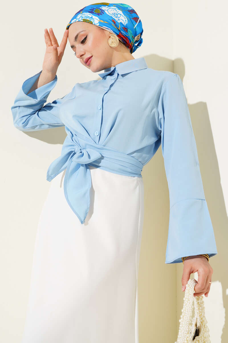 Short Tie-Front Shirt - Blue