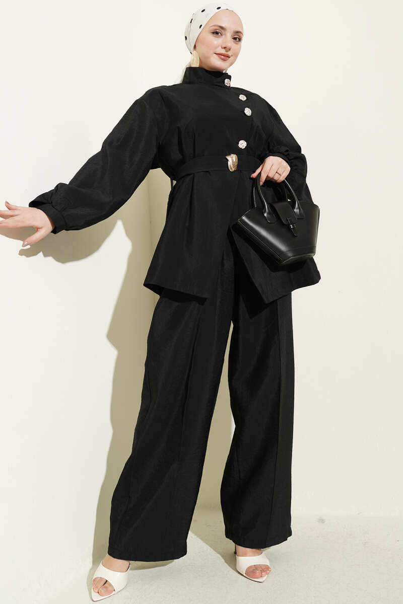 Two-Piece Set with Metallic Cross Buttons - Black