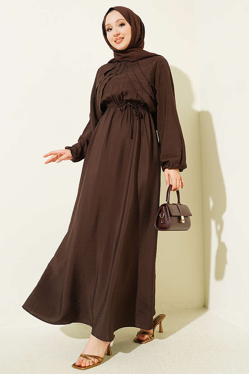 Dress with Vertical Front Ruffle and Elastic Waist - Brown