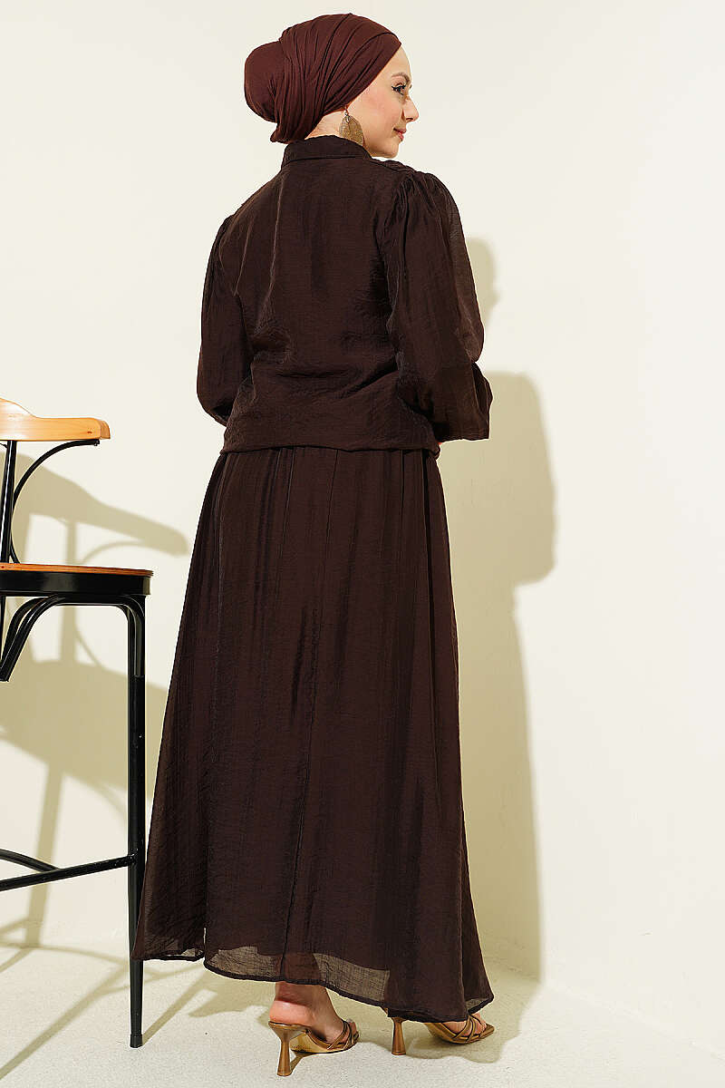 Ruffle-Front Blouse and Skirt Set - Brown