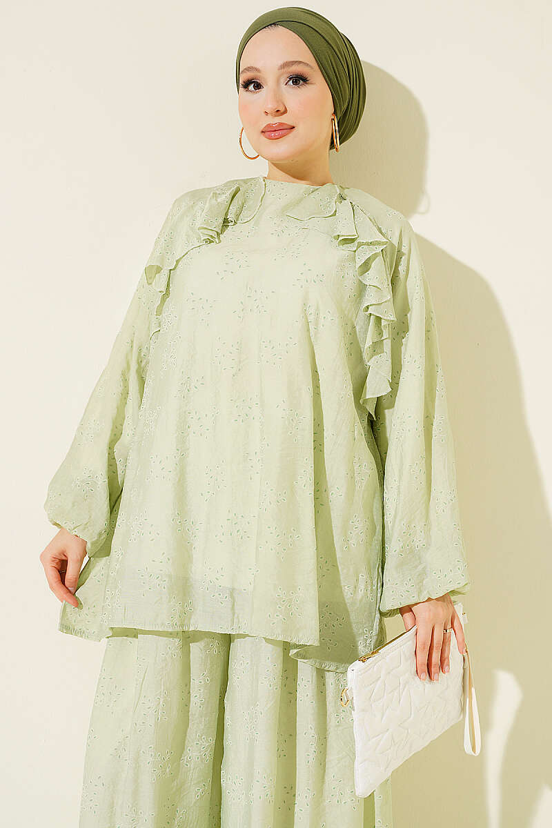 Loose Patterned Two-Piece Set with Ruffled Front - Green