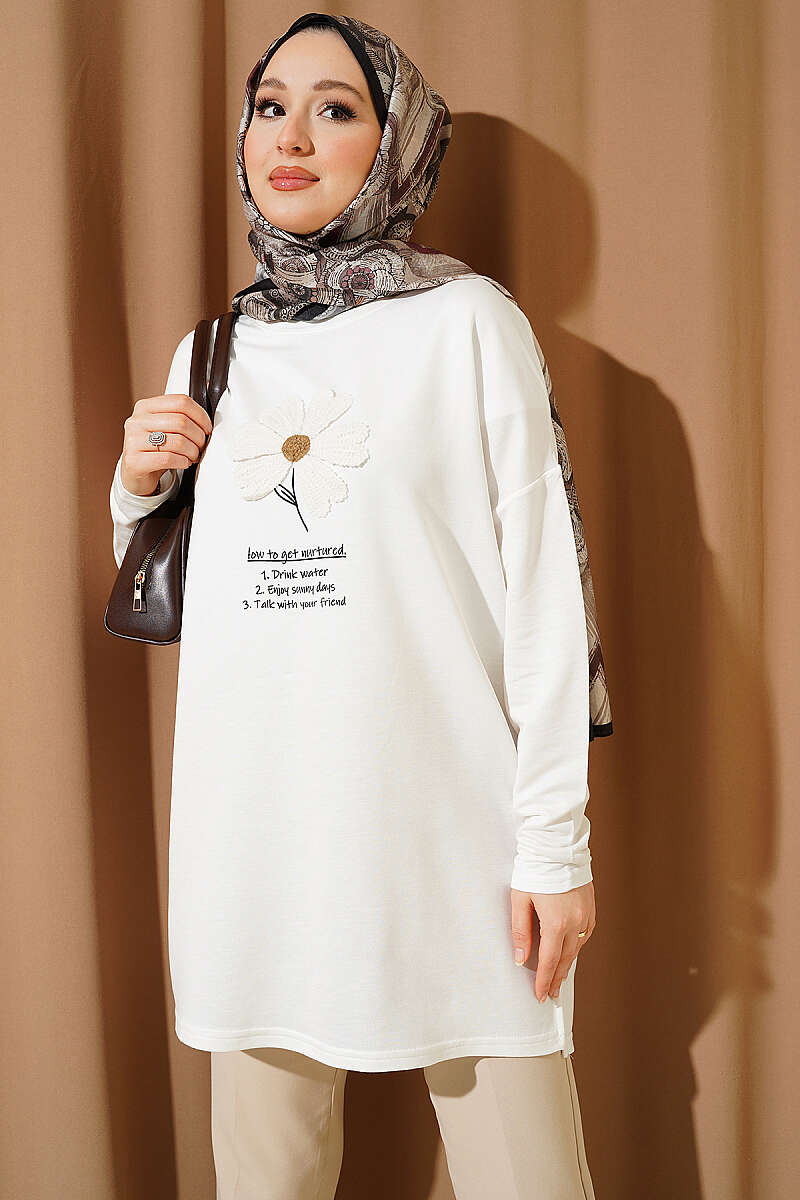 Tunic with Daisy Emblem - White