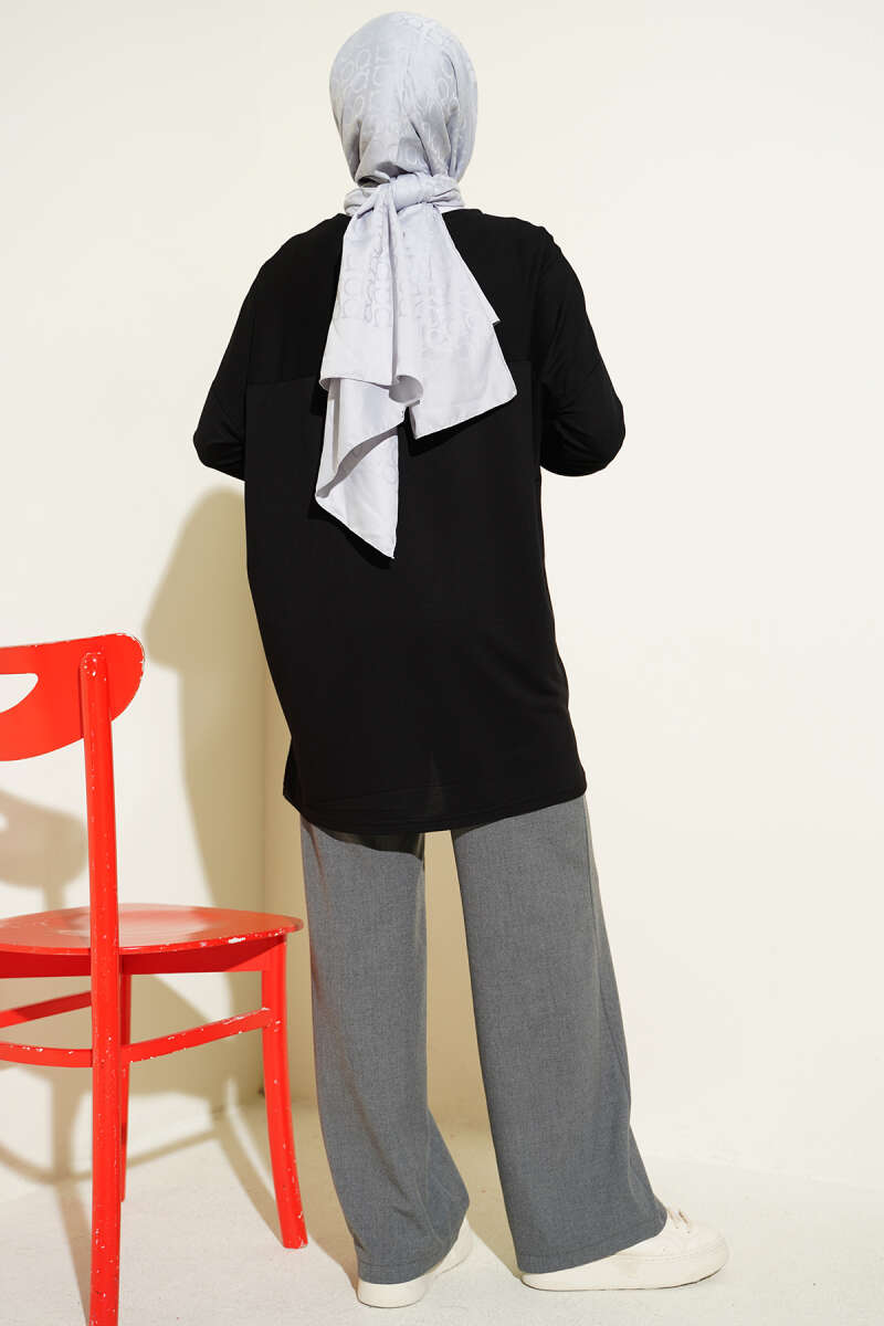 Tunic with Daisy Emblem - Black
