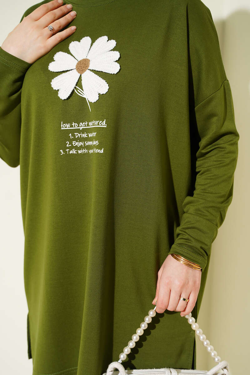 Tunic with Daisy Emblem - Green