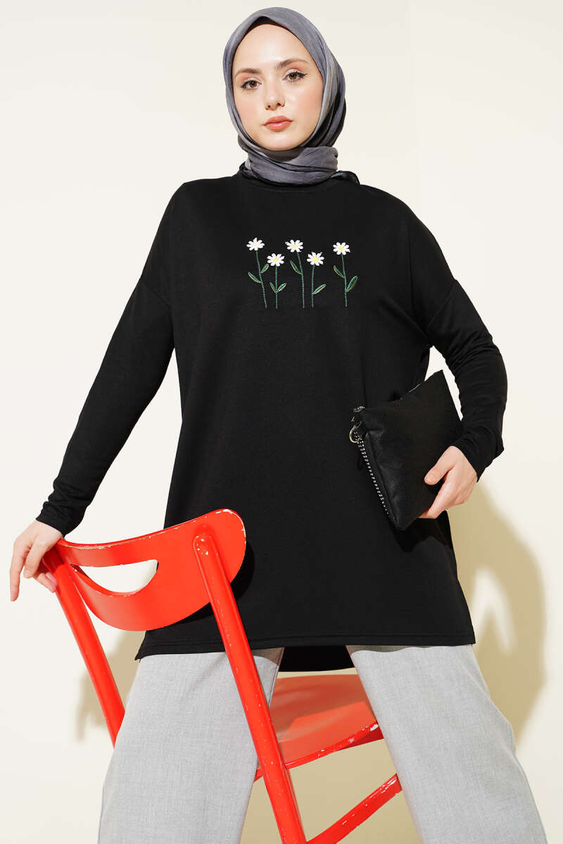Daisy Embroidered Tunic - Black