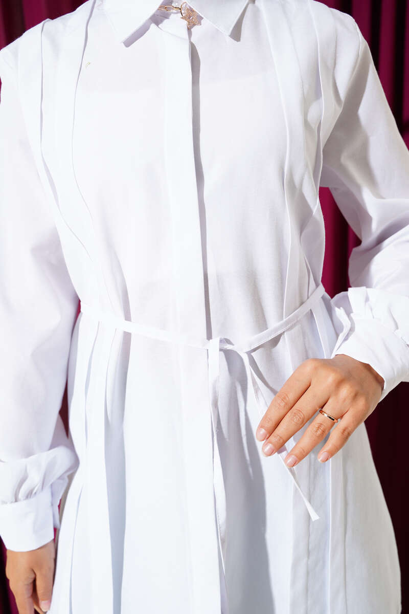 Tunic with Front Darts and Tie Belt - White