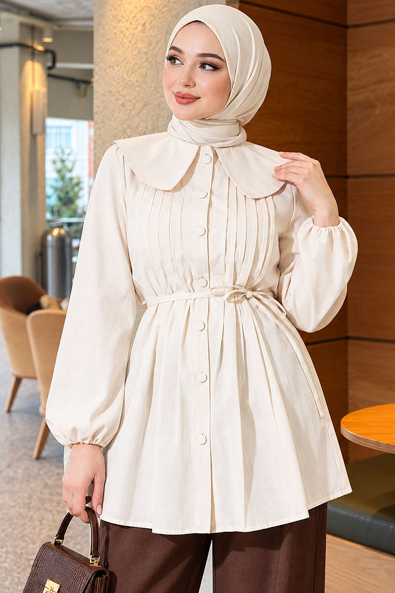 Pleated-Front Sailor-Collar Shirt - Beige