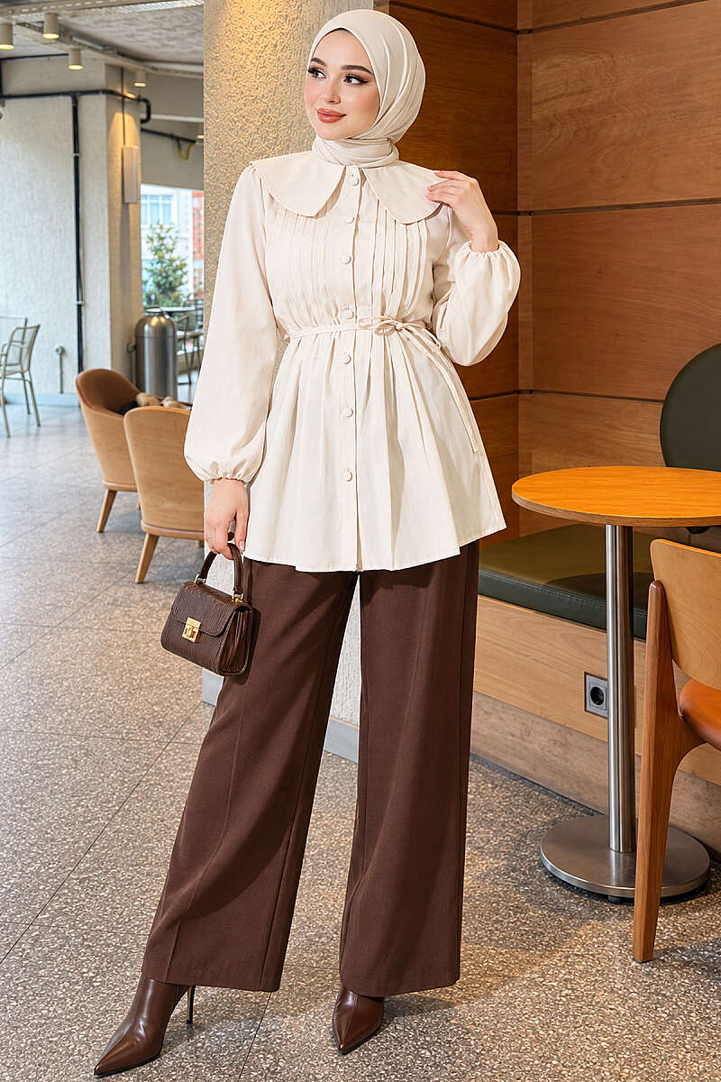 Pleated-Front Sailor-Collar Shirt - Beige