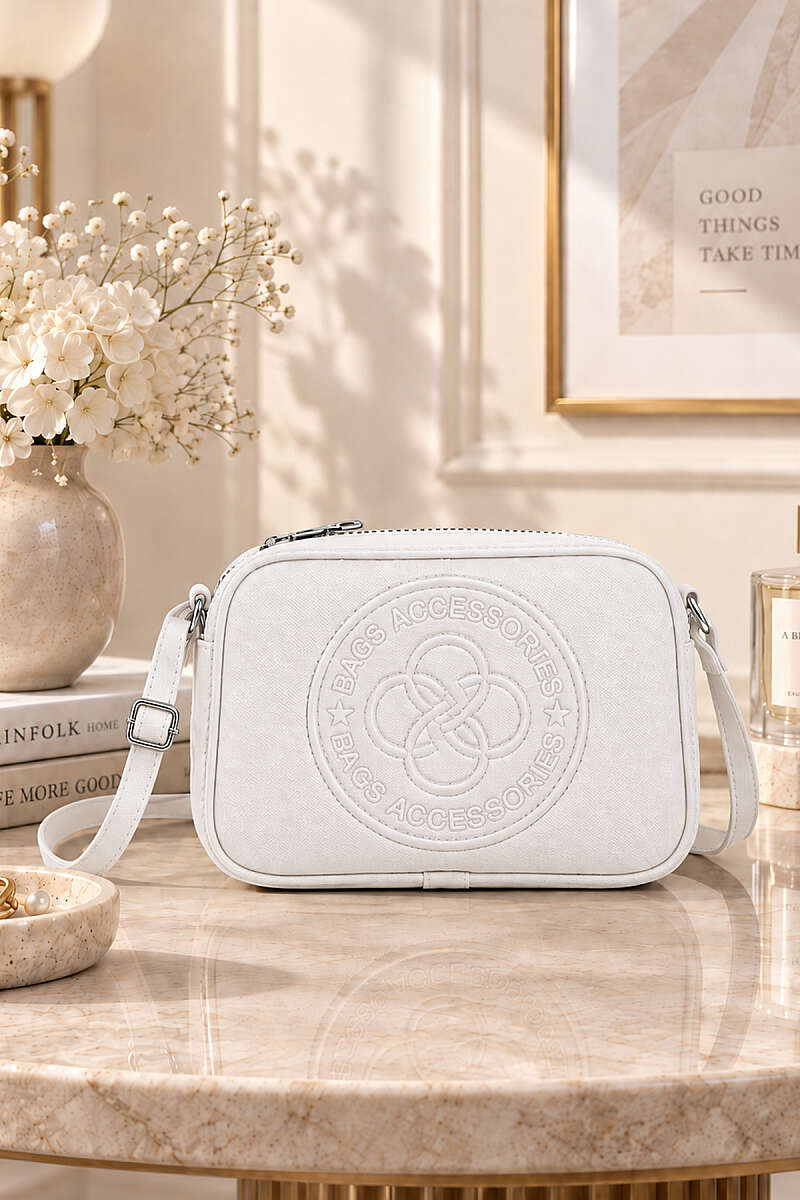 Lettering Front Bag - White