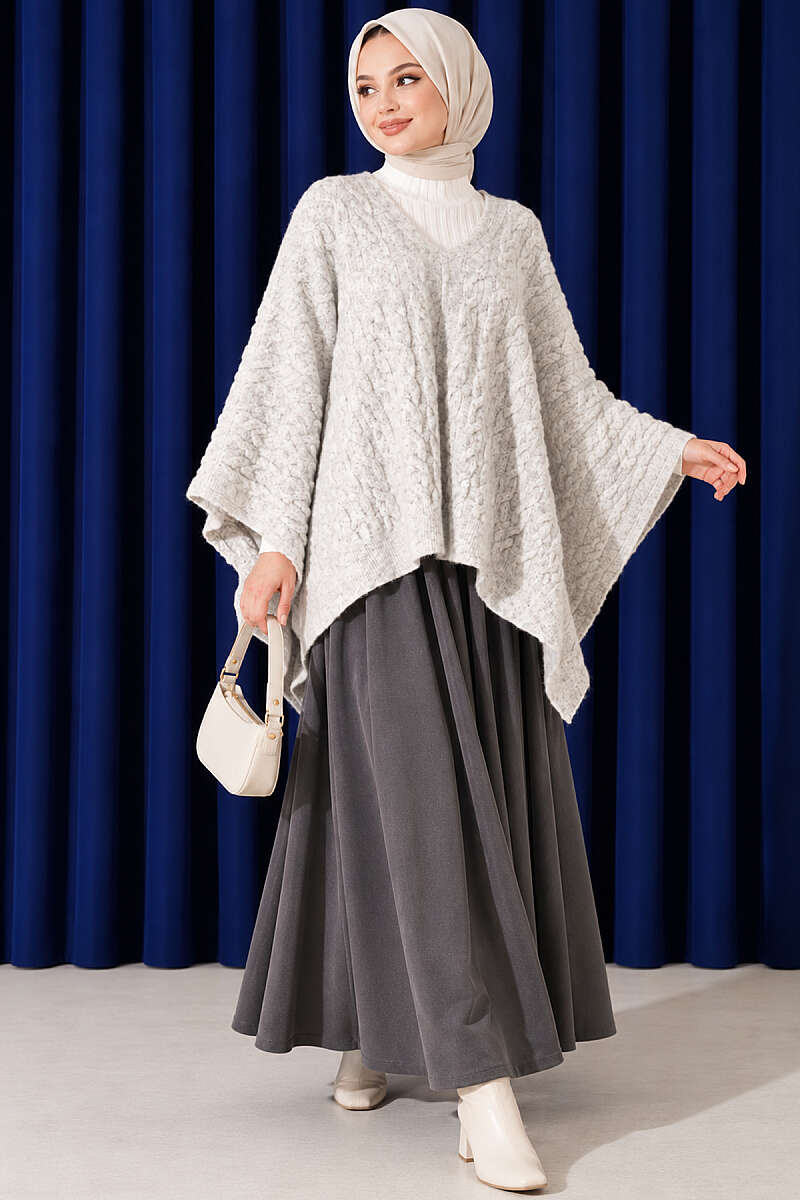 Cable-Knit Poncho - Grey