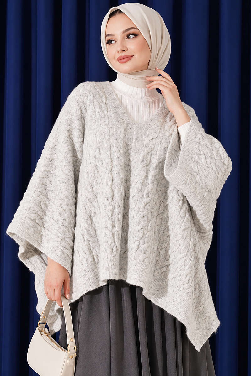 Cable-Knit Poncho - Grey