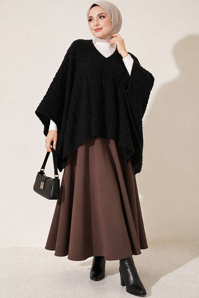 Cable-Knit Poncho - Black