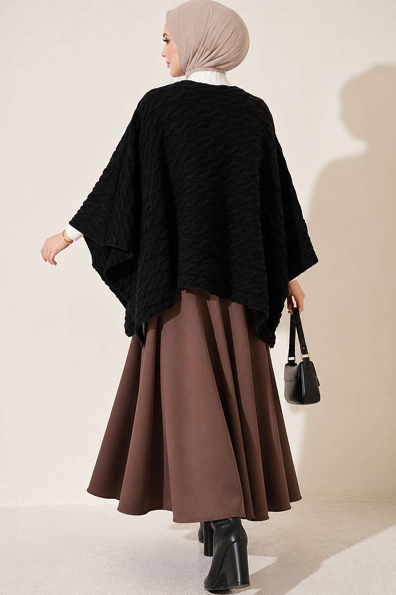 Cable-Knit Poncho - Black