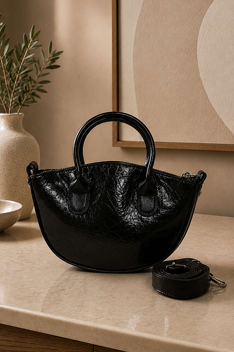 Oval Short-Handle Handbag - Black