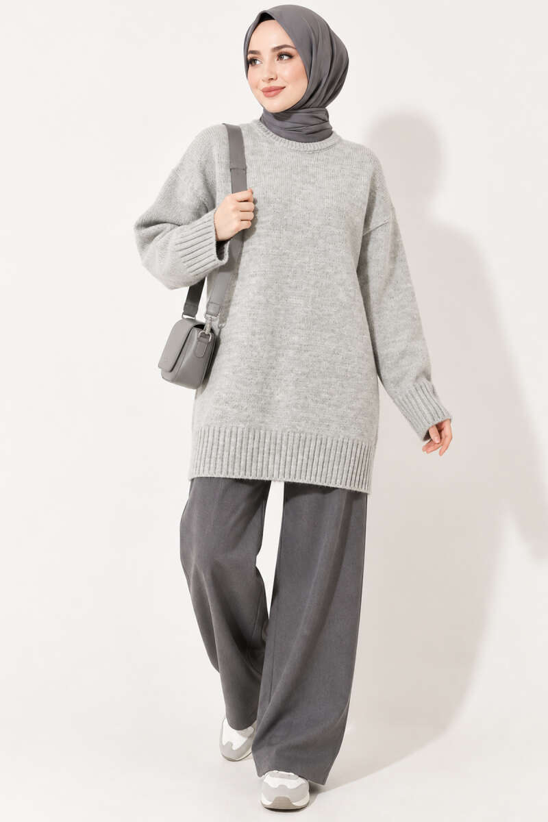 Oversized Ribbed Knit Tunic - Grey