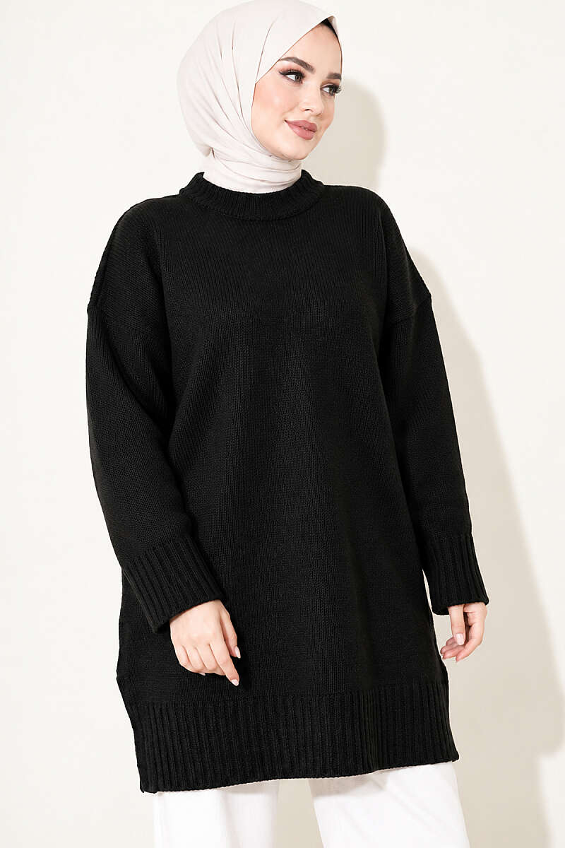 Oversized Ribbed Knit Tunic - Black