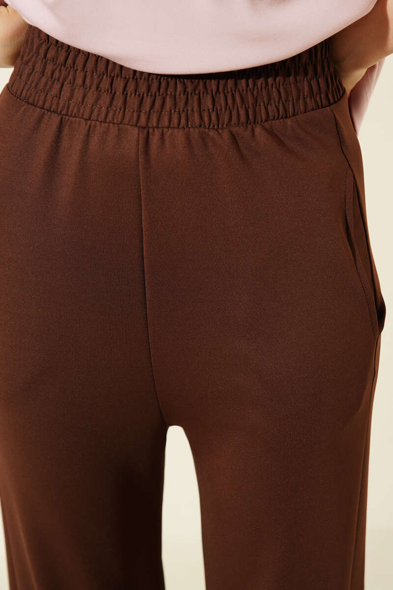 Scuba Pants with Hem Darts and Elastic Waist - Brown
