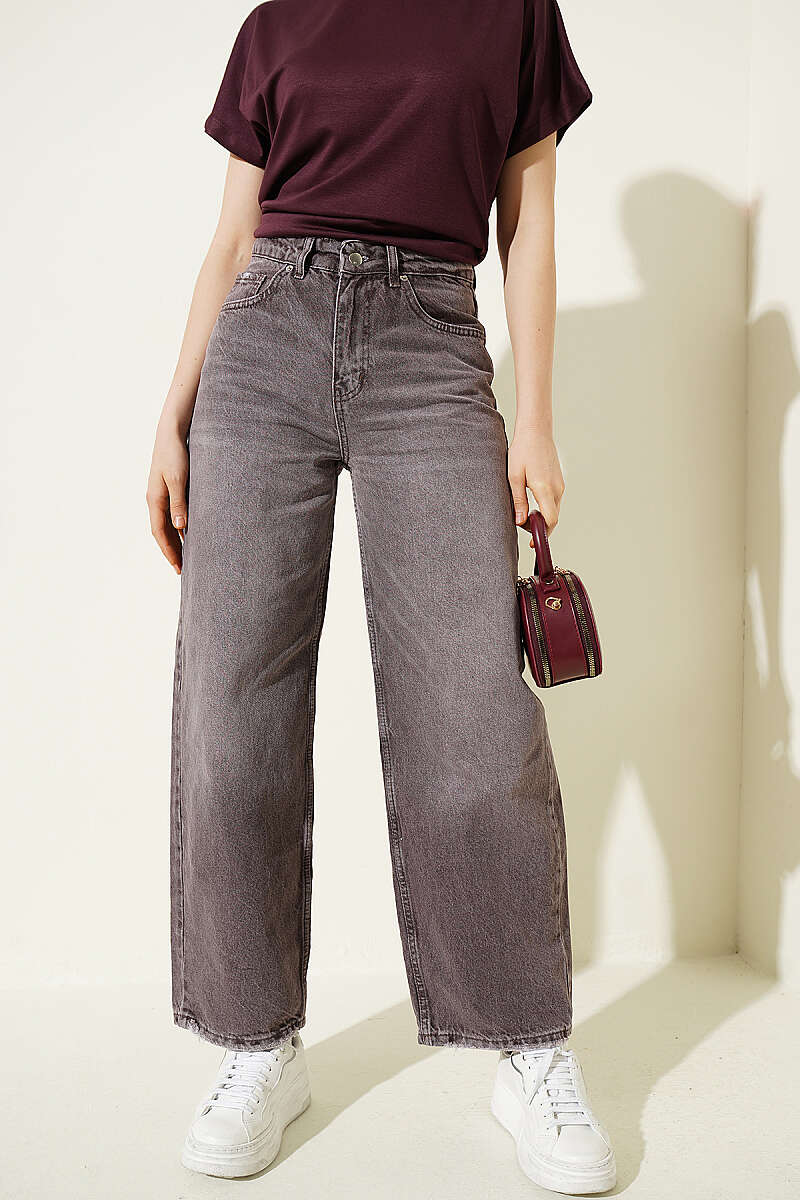 Baggy Pants with Tasselled Hem - Brown