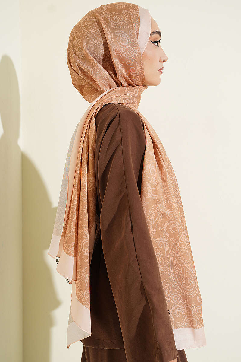 Paisley Motif Soft Shawl - Caramel