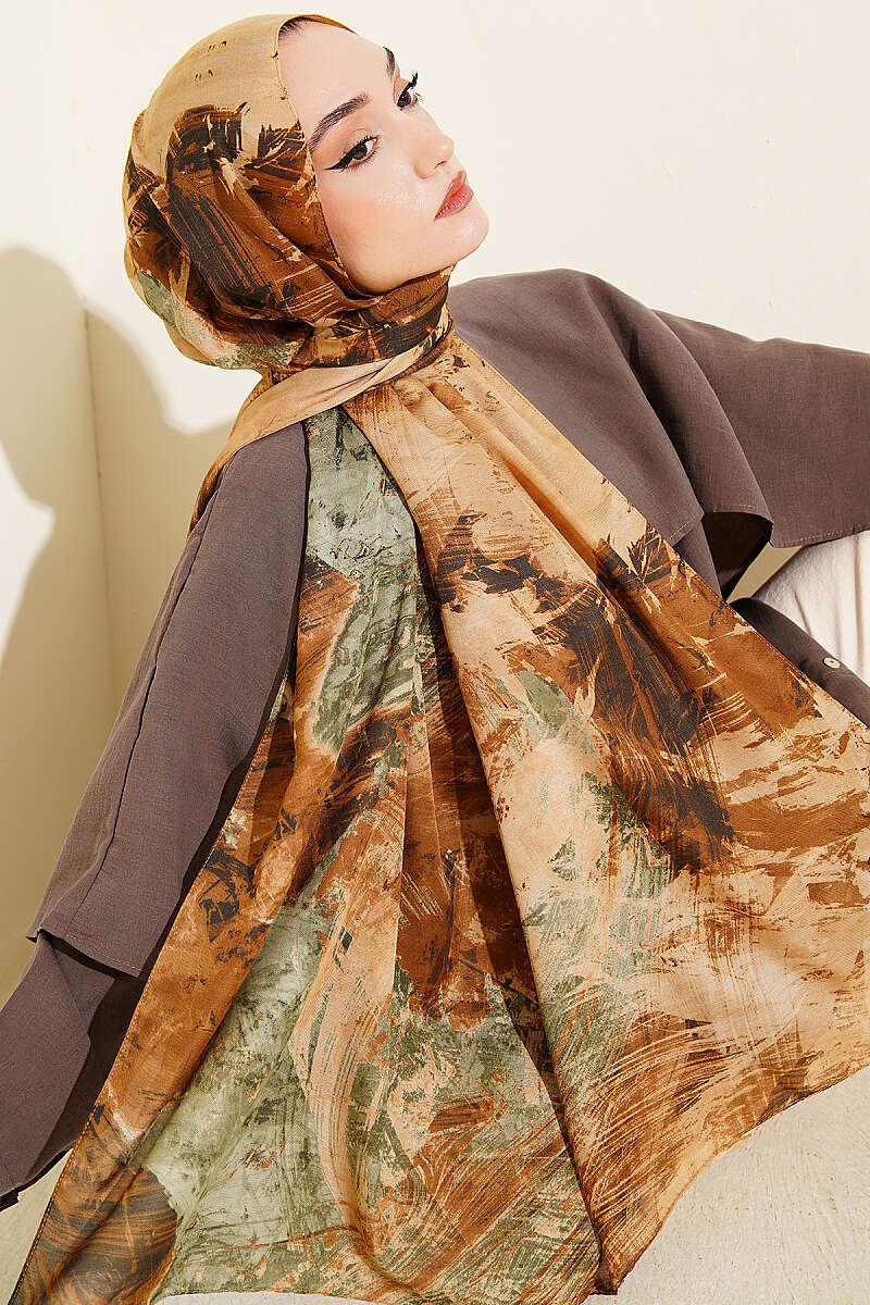 Vio Light Palette Print Shawl - Camel