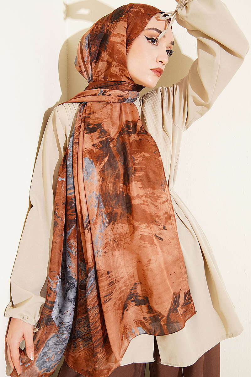 Vio Light Palette Print Shawl - Latte