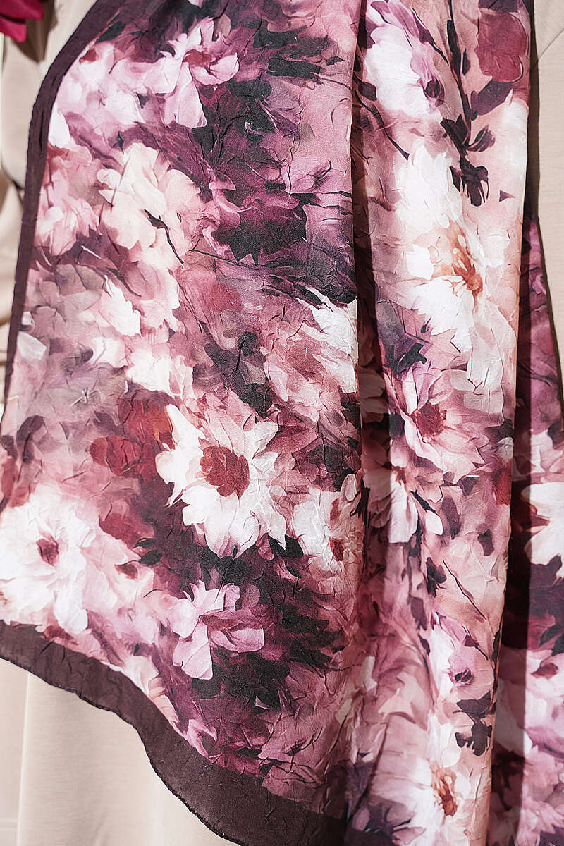 Daisy Print Bamboo Crinkle Shawl - Dark Brown