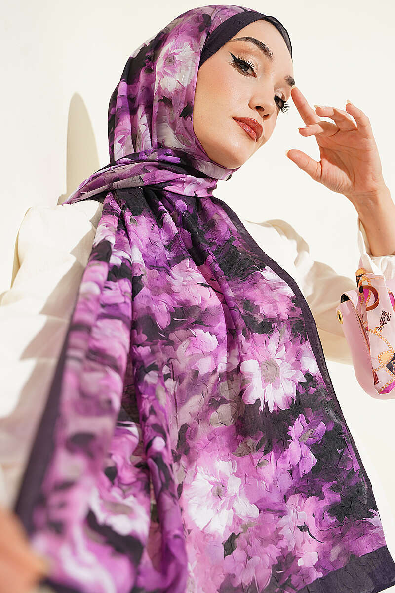 Daisy Print Bamboo Crinkle Shawl - Lavender