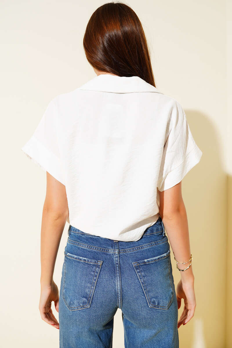Short Daisy Embroidered Shirt - Ecru
