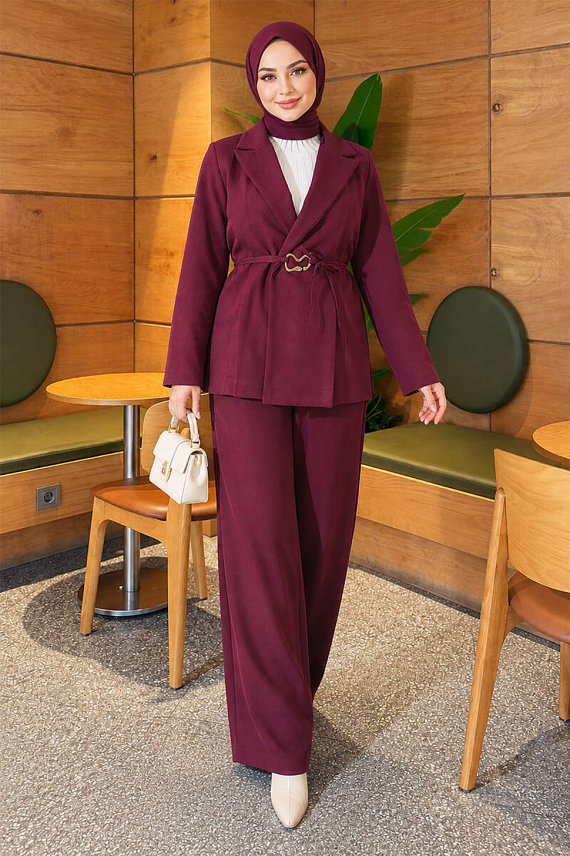 Two-Piece Set with Panelled Jacket - Plum