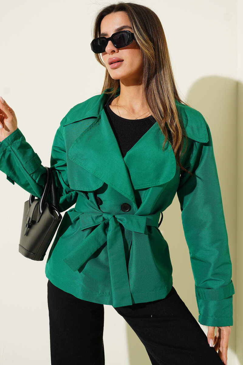 Short Panelled Button Trench Coat - Kelly Green