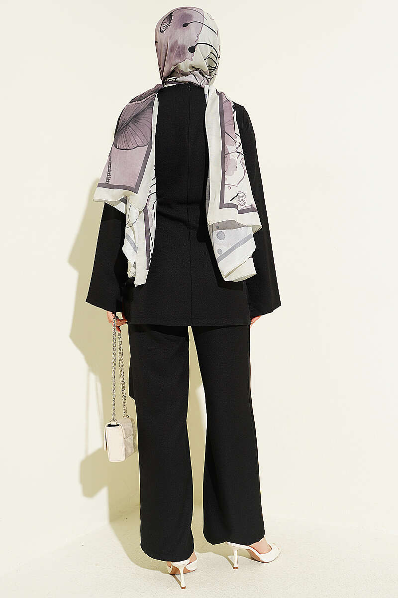 Panelled Two-Piece Set with Gold Buckle - Black