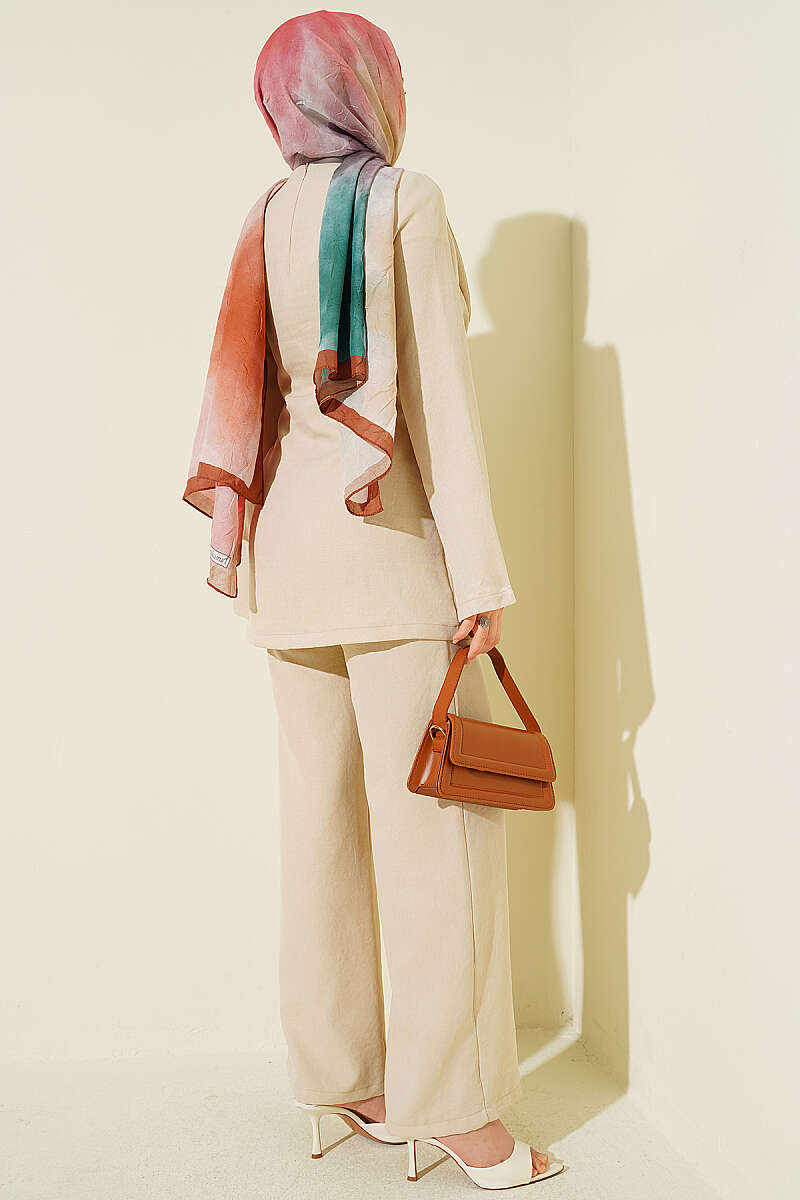 Panelled Two-Piece Set with Gold Buckle - Stone