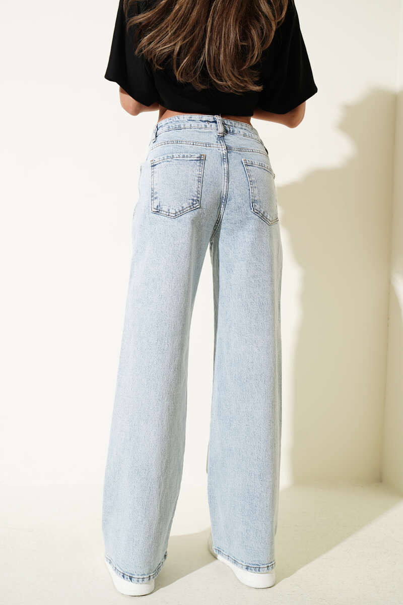 Loose Patchwork Jeans - Ice Blue