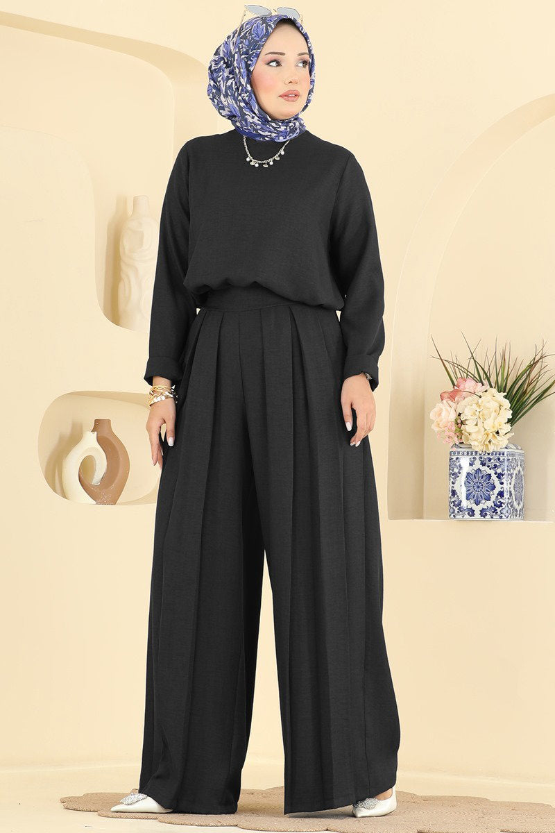 Pleated Linen Two-Piece Set - Black