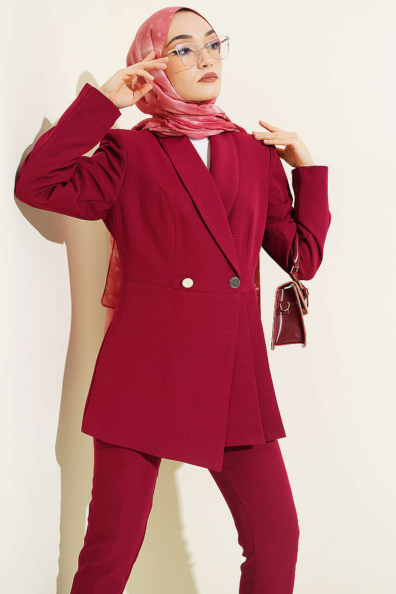 Two-Piece Set with Pleated Blazer - Burgundy
