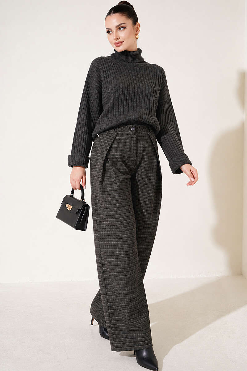 Pleated Plaid Trousers - Khaki