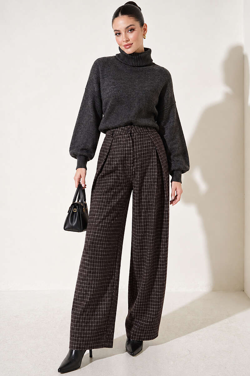 Pleated Plaid Trousers - Brown