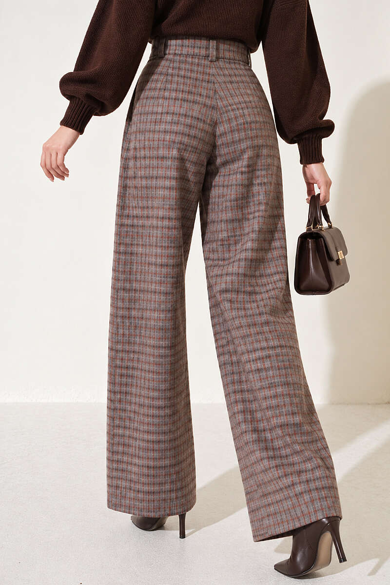 Pleated Plaid Trousers - Mink