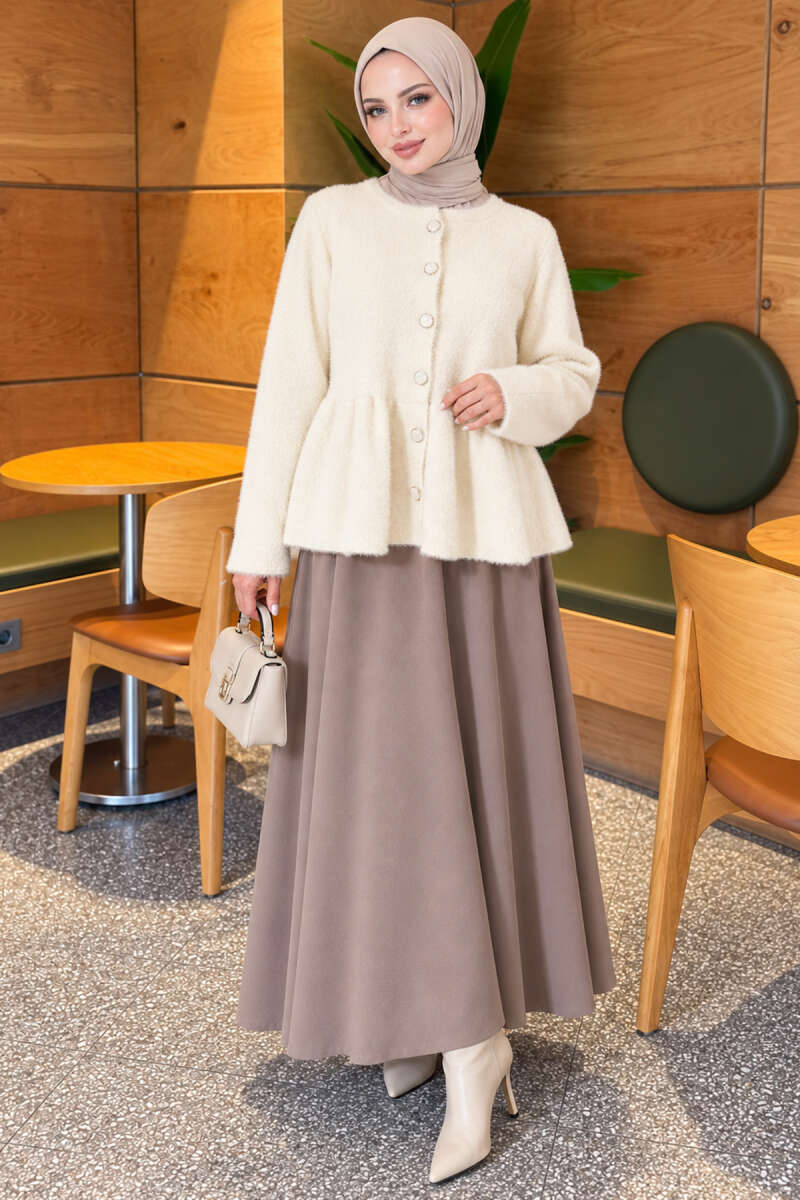 Pleated Brushed Cardigan with Buttons - Ecru