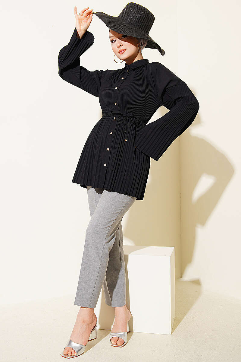 Plissé Shirt with Cord Belt - Black