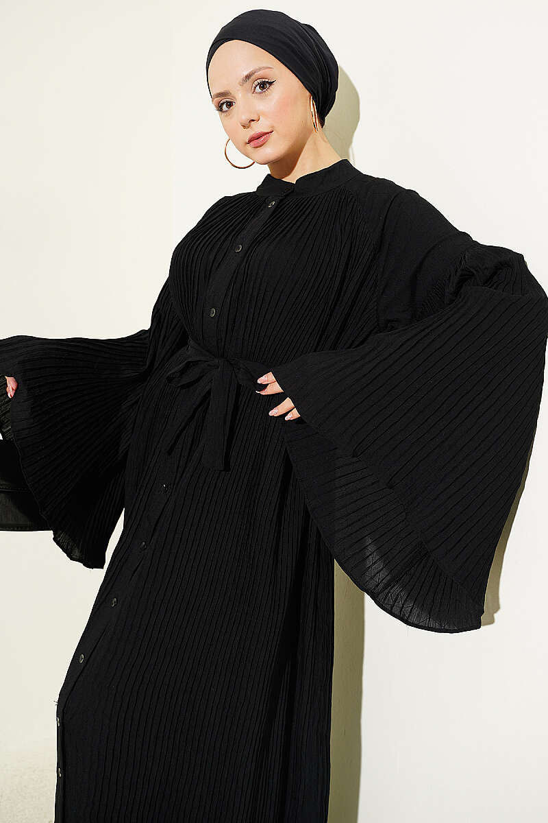 Belted Plissé Dress with Flared Sleeves - Black
