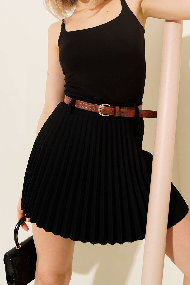 Belted Plissé Mini Skirt - Black