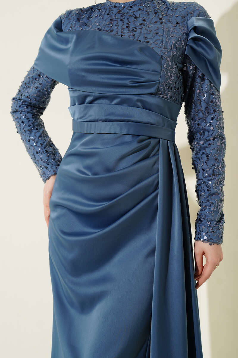Sequin Evening Dress with Train - Blue