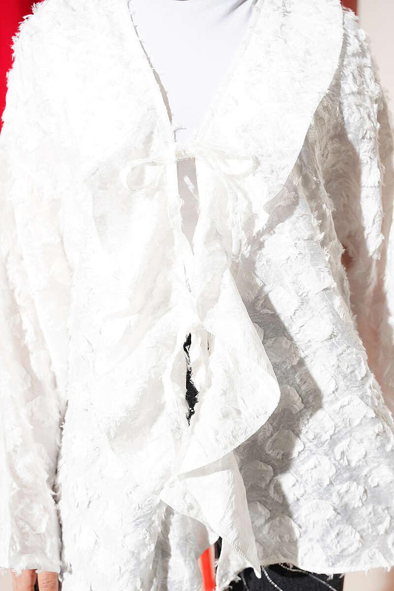 Ruffled Kimono with Tassels and Tie - Ecru