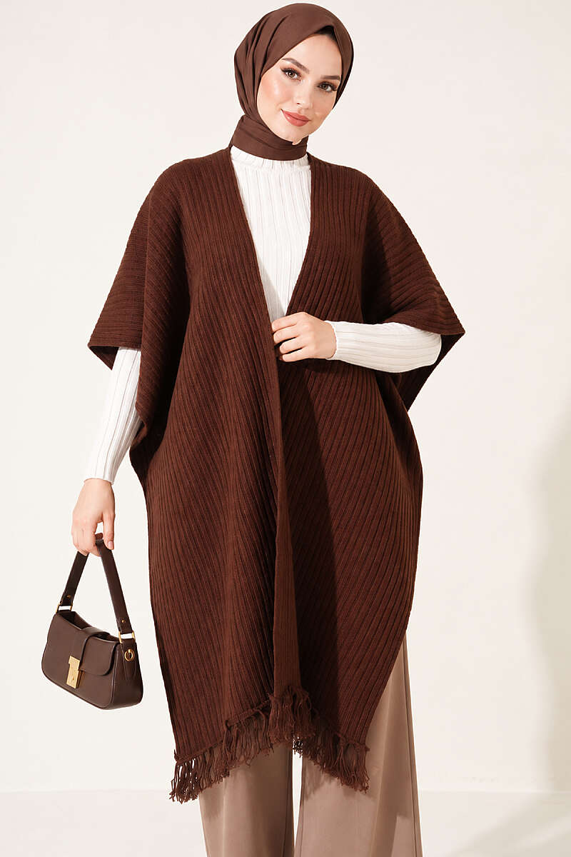 Fringed Knit Shoulder Shawl - Brown