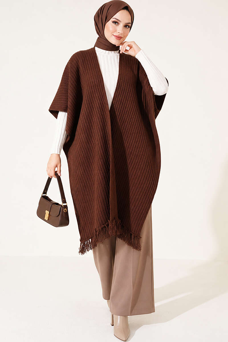 Fringed Knit Shoulder Shawl - Brown