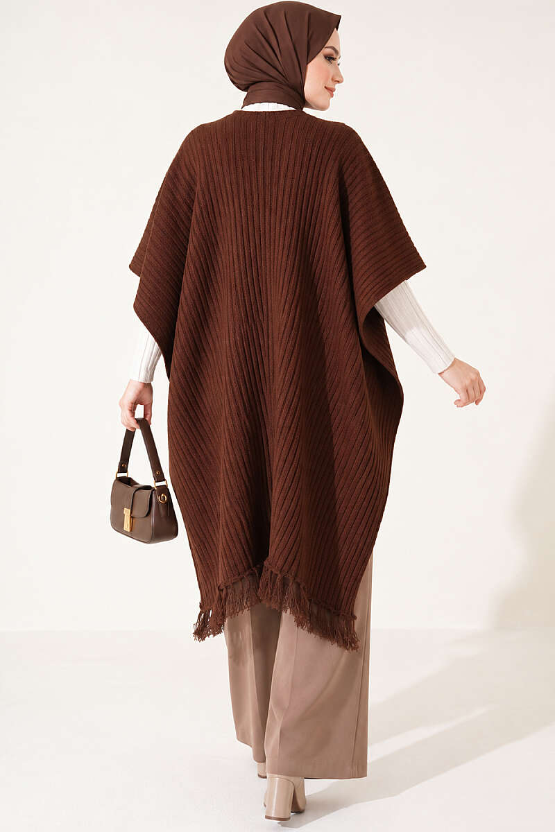 Fringed Knit Shoulder Shawl - Brown